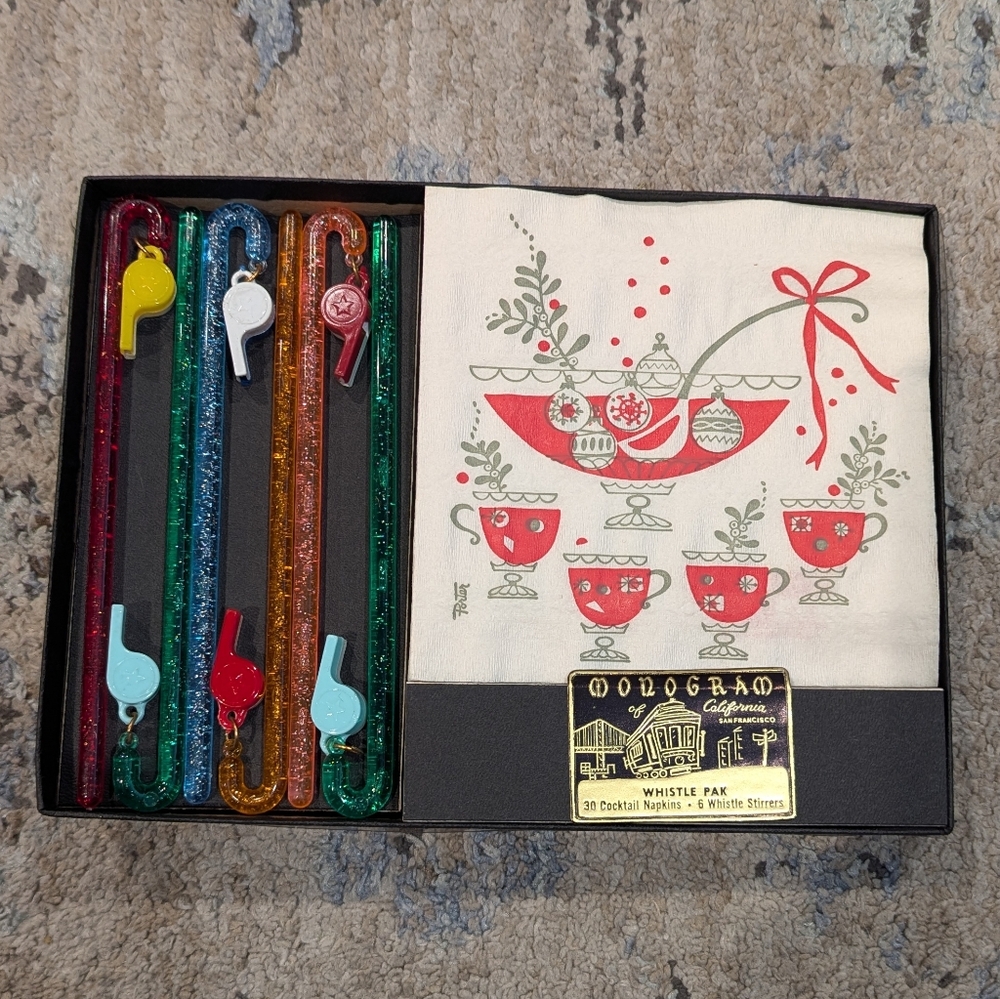 Vintage Whistle Pack 30 Cocktail Napkins 6 Whistle Stirrers